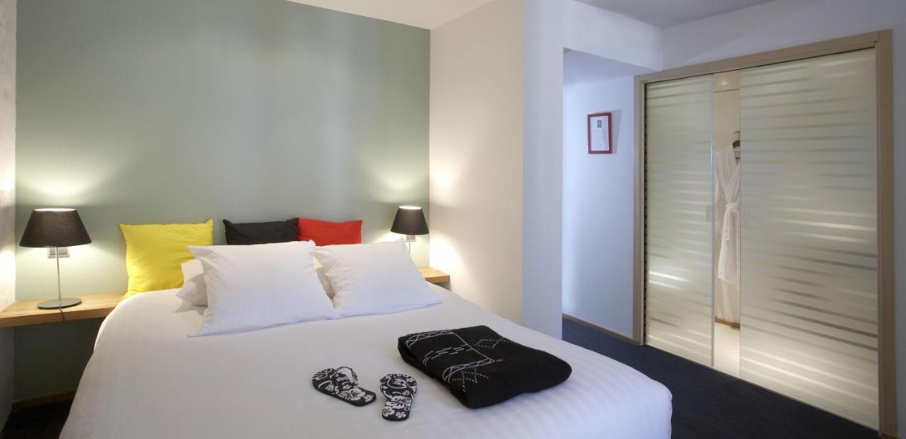 Design Hotel Des Francs Garcons Saint-Sauvant  Екстер'єр фото